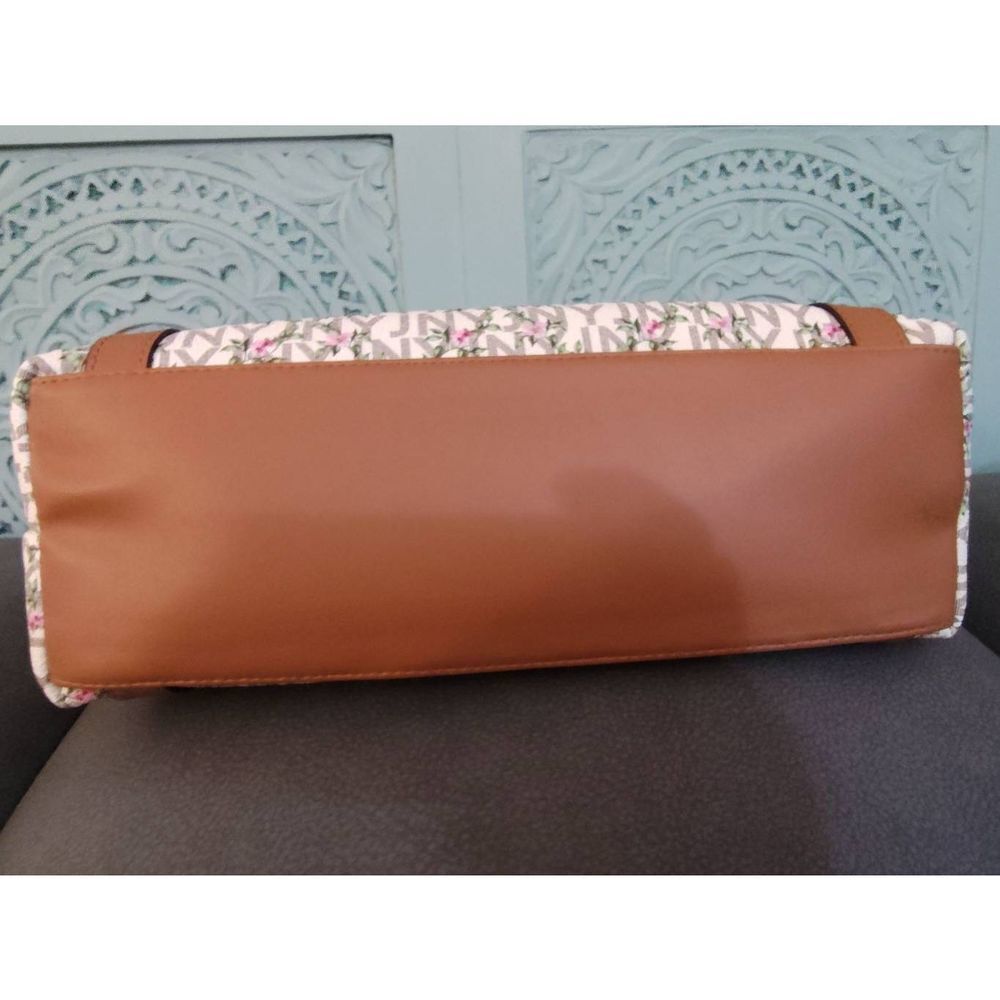 JONES NEW YORK SIGNATURE VINE FLORAL IVORY LISA SATCHEL - Picture 11 of 12